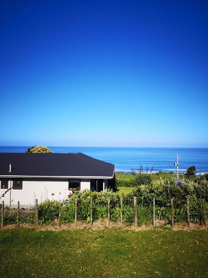 Seaview Cottage Mokau ภายนอก รูปภาพ